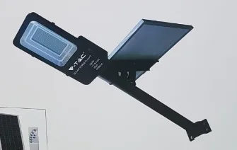 V-TAC  SOLAR STREET LIGHT 200W 6000K IP65 WITH BATTERY AND SOLAR PANEL 