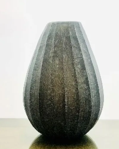 HADAPPA VASE STAND