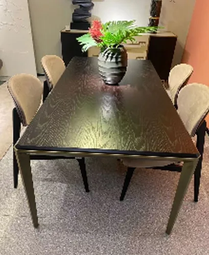 VEROCASA LIVING LUXURY MODERN DINING TABLE