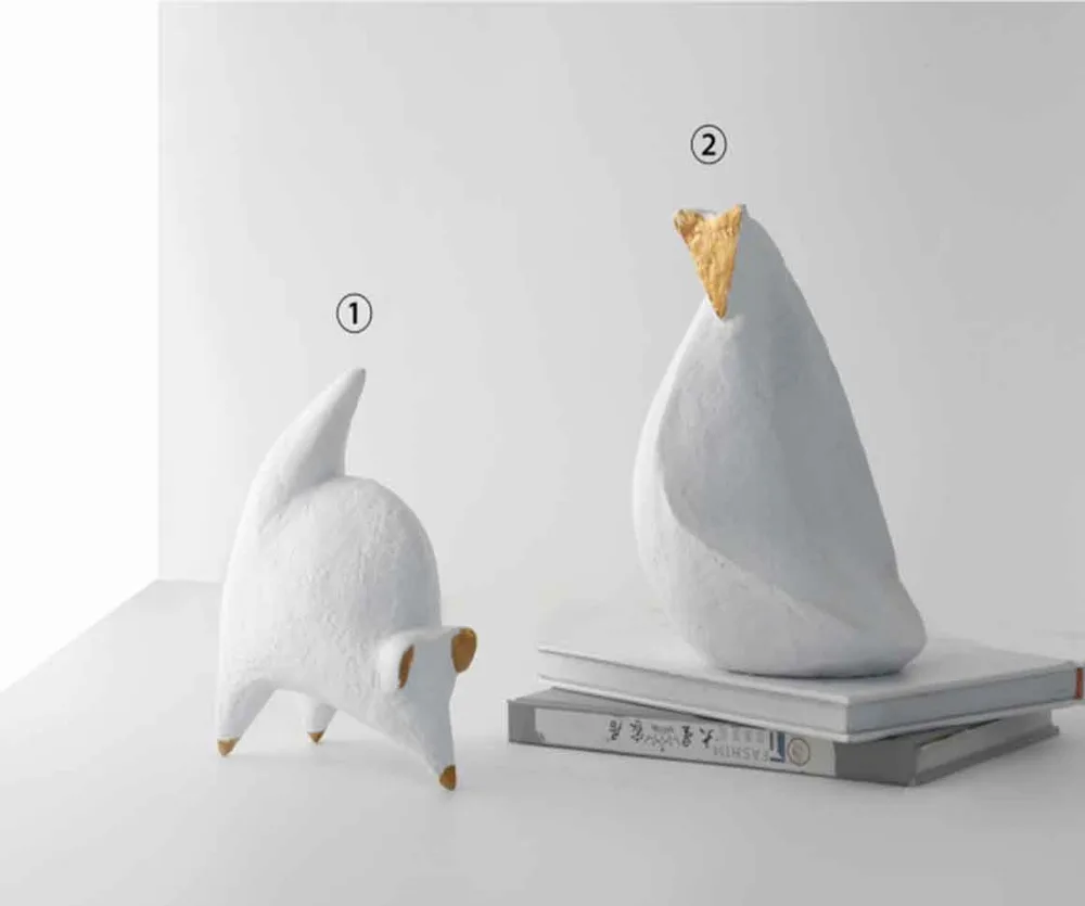 DESROCH DECOR MODERN RESIN WHITE DECORATIVE OBJECT