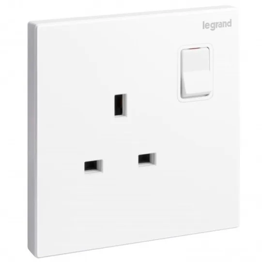 LEGRAND GALION WHITE BS 13A SOCKET + SWITCH
