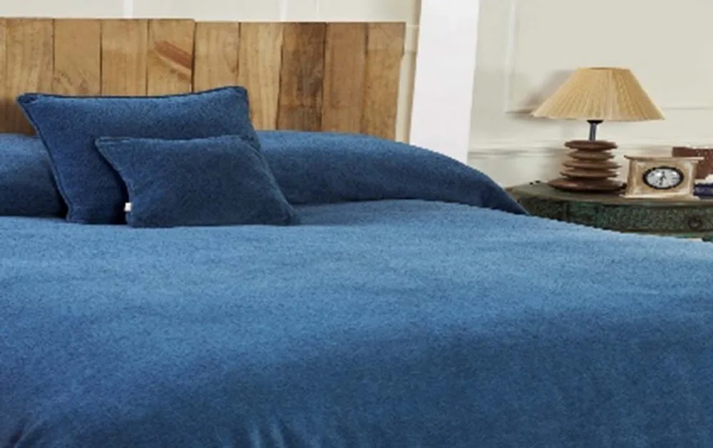 DESROCH ELEGANT COMFORT MODERN COTTON BED COVER
