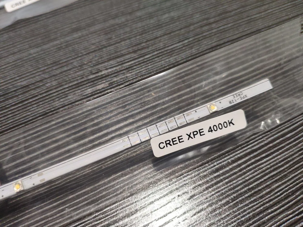 CREE XPE 4000K LED SMD WITH BOARD FOR LB5212