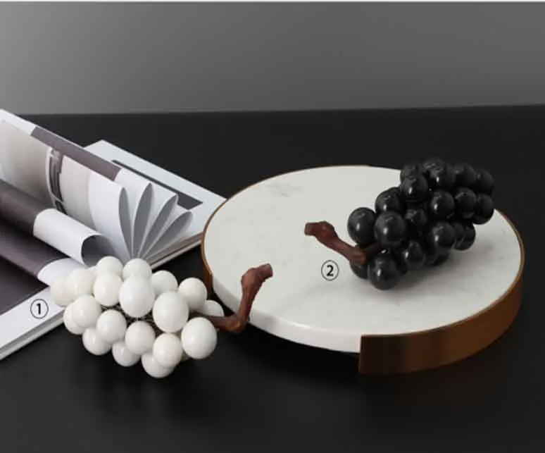 DESROCH DECOR BLACK AND WHITE MARBLE GRAPE DECORATIVE OBJECT