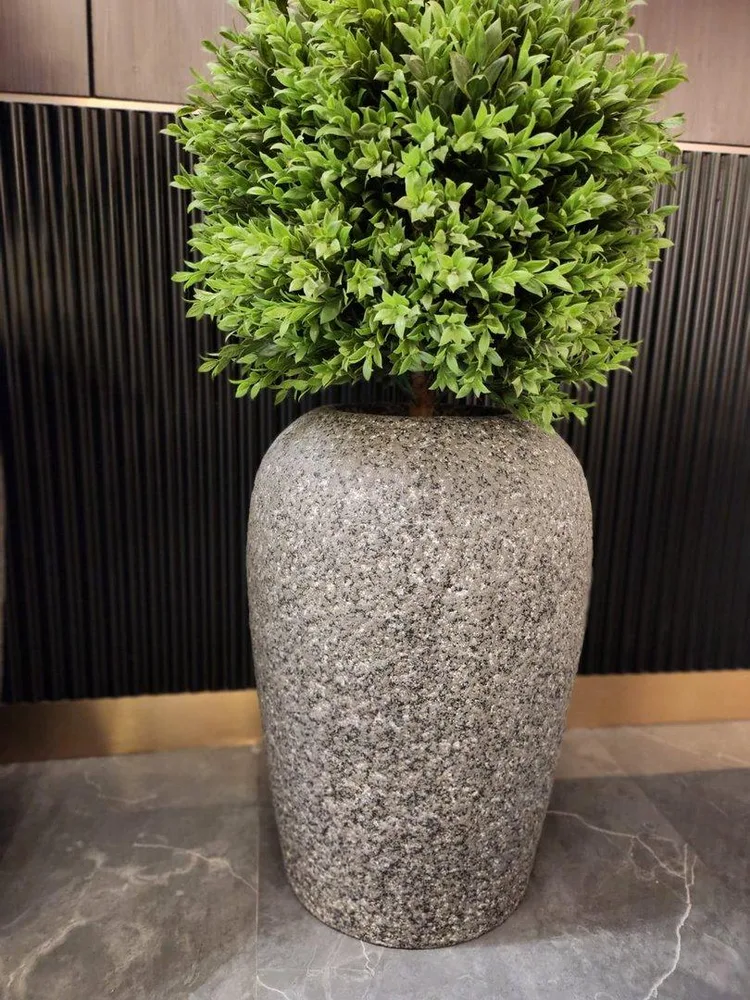 DESROCH DECORATIVE VASE