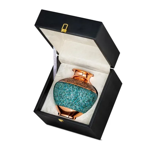 TURQUOISE VASE
