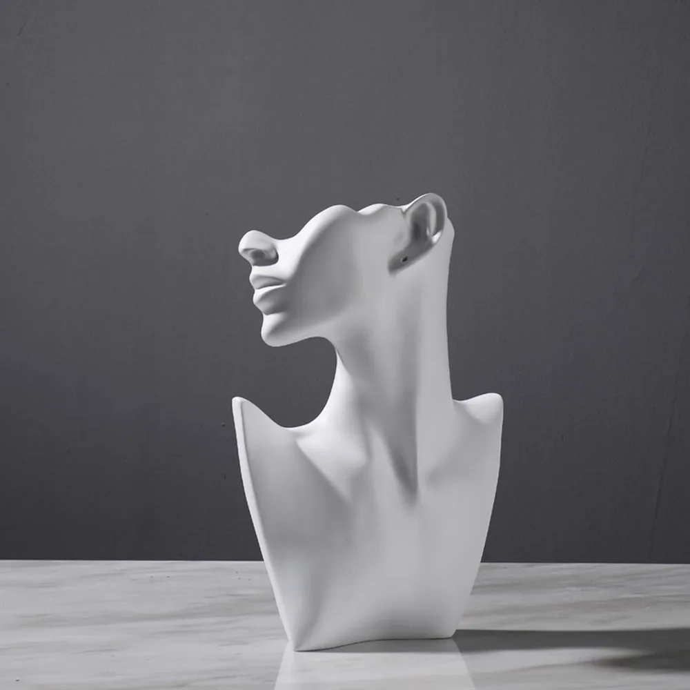DESROCH DECOR HALF FACE BLANCO FIGURINE