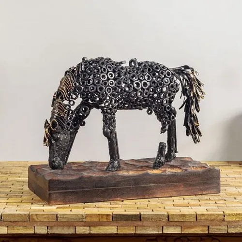 ELEGANT STALLION ART STATUE