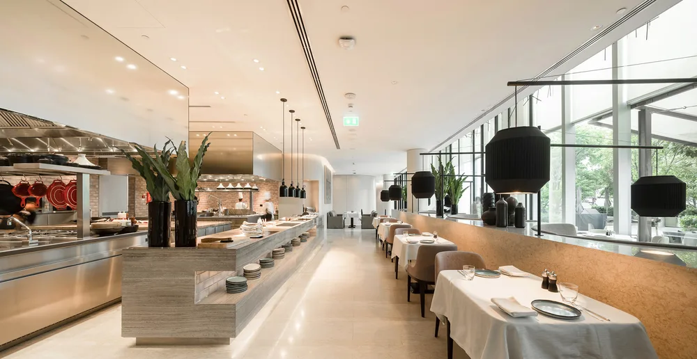 VEROCASA LUXURY PARK MODERN COMERICAL LONG CONSOLE
