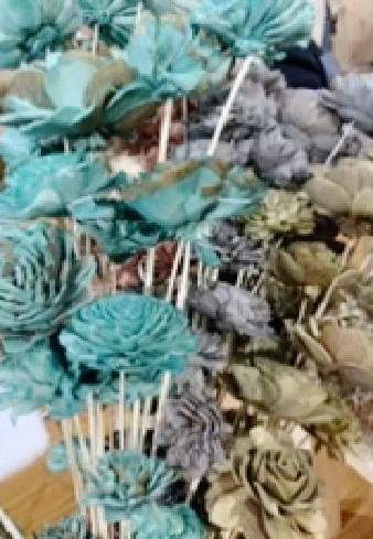 DESROCH DECORATIVE DRY FLORAL
