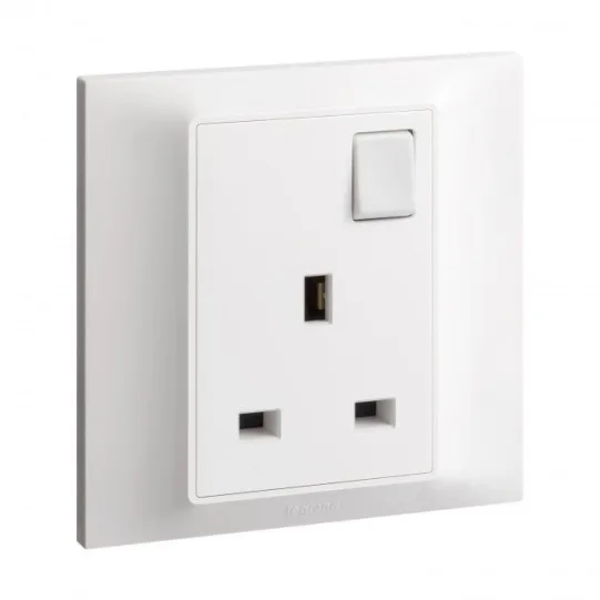 LEGRAND 1G BS 13A SP SWTD + NEON WH