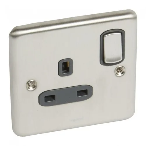 LEGRAND SKT 1G SP 13A SWITCHED BSS
