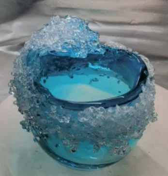 DESROCH CRYSTAL BLUE+WHITE SMALL GLASS VASE