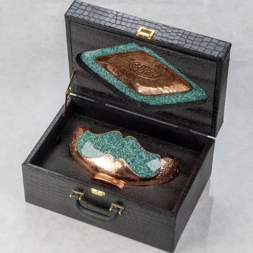 TURQUOISE OVAL BOWL AND PLATE